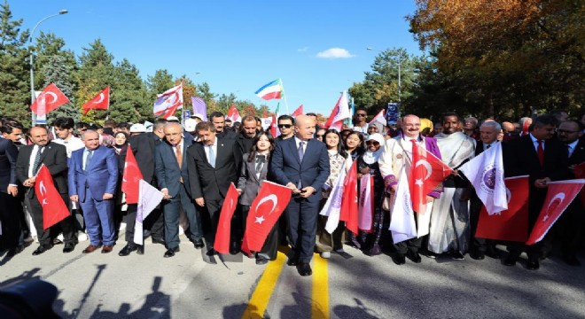 'ATAUNİV gücüyle geleceğe yürüyoruz'