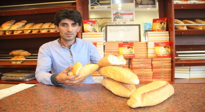 'Askıda Ekmek Var' uygulamasına destek