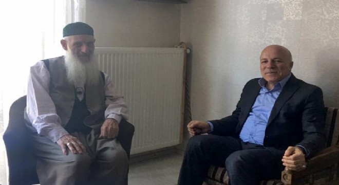 'Halka hizmet edenlere Mevlam yardım etsin'