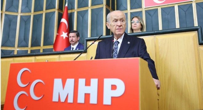 'İhanete göz yummak demokrasi değildir'