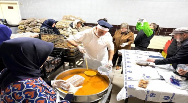 Kent Konseyi Kadın Meclisi'nden iftar dayanışması