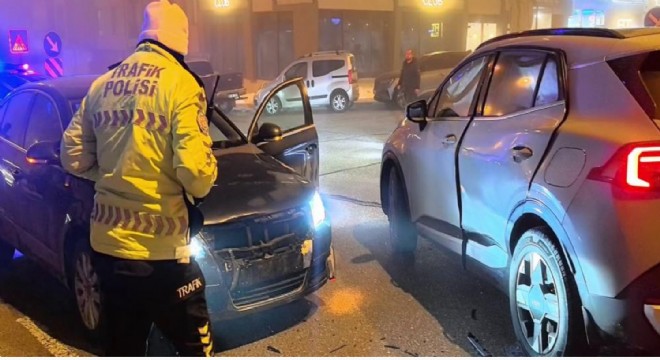 Palandöken'de trafik kazası: 1 yaralı