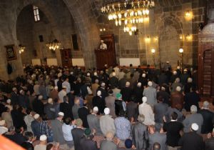 Erzurum'dan Soma'ya bin 200 hatim