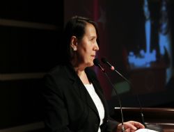 SBF'de Hemşirelik Zirvesi