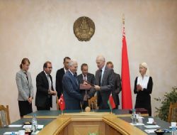 ATAÜNİ'den Belarus açılımı