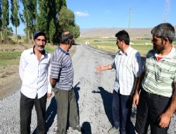 Yakutiye köy yollarına yoğunlaştı