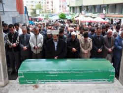 Gazeteci Özçaylak'ın acı günü
