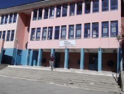 Eğitime bir ay sonra başladılar