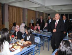 Pasinlioğlu'ndan İpek'e brifing