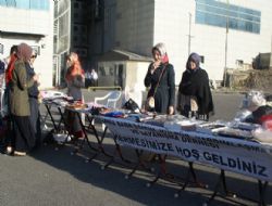 Öğrenciler için kermes düzenlediler