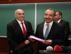 Dinçer eğitim sistemini değerlendirdi