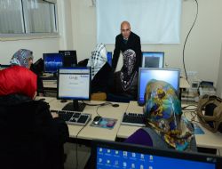 Ev hanımlarına bilişim desteği