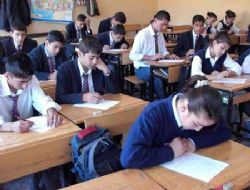 840 öğrenci sınavda ter döktü