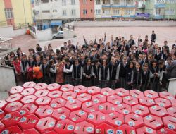 Her Öğrenciye Bir Kitap Kumbarası