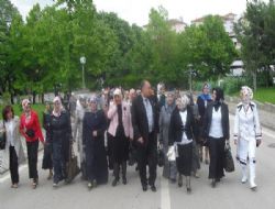 Yılmaz'dan Dünya Kadınlar Günü mesajı