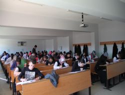 YGS'ye sınavla hazırlanıyorlar