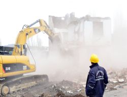 ‘2.5 yılda bin 600 konut yıktık'