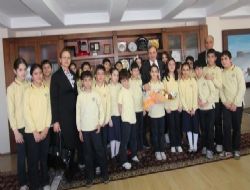 Küçükler öğrencilere belediyeciliği anlattı