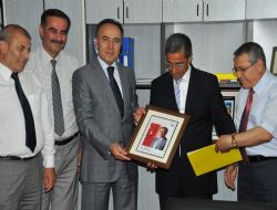 Altıparmak'a veda jesti