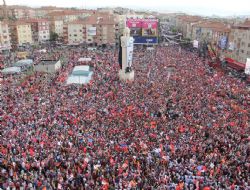 Allah'ın izniyle bu kervan yürüyecek