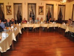 ETÜ'de Genç Üniversiteler buluşması