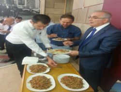 Öğüt'ten 'kavurmalı' basın toplantısı 