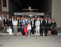 ‘Sürekli kendinizi yenileyin'