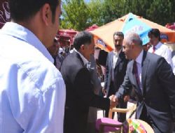 AK Parti'de Bayram Töreni