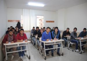Oltu'da ÖSYM sevinci