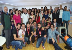 Üniversiteliler sporda yarıştı