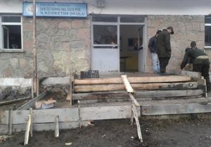 Vali'den Jandarma'ya ödül