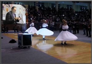 Çınar konuştu, izleyiciler tekbirlerle coştu