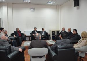 Hınıslıoğlu: '‘Tek derdimiz Erzurum'dur''