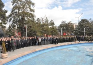 Havuzbaşı'nda 12 Mart kutlaması