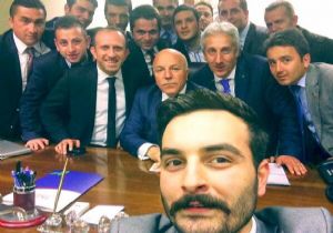 Sekmen'den Makam Selfıesi