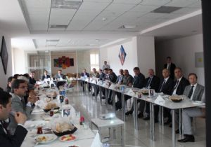 ‘Herkes Erzurum'un değerlerine sahip çıkmalı'