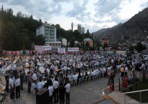 ‘Gönlümüz kan ağlıyor'