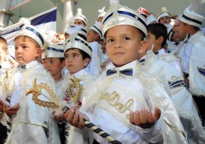 Büyükşehir'den Sünnet Şöleni