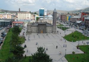 TKB'den Yakutiye Kent Meydanı'na Ödül