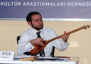 İpek Dombıra'yı anlattı