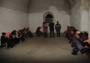 Ecdad için saygı nöbeti tuttular