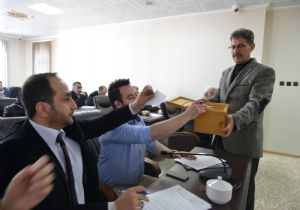 Yakutiye Meclisi Komisyonlarını seçti