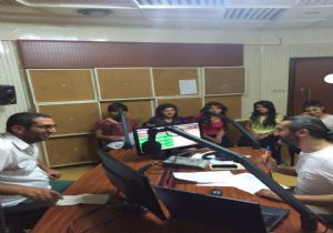 ÇEKOM Tiyatro Ekibi, TRT'ye konuk oldu