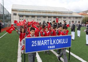 Oltulu Dadaşlar Milli coşkuyu paylaştı