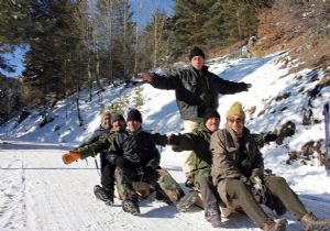 ‘İçimizdeki çocuk ölmedi'