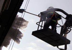 İtfaiye'de buz seferberliği