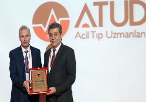 Becit “Yılın Hastane Başhekimi” seçildi