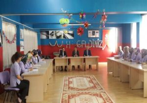 Bakıcı annelere çocuk gelişimi eğitimi