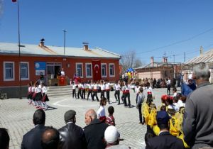 ER-VAK'tan Buğdaylı'ya 23 Nisan sürprizi