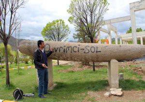 10 bin yıllık anıta saygısızlık..! 